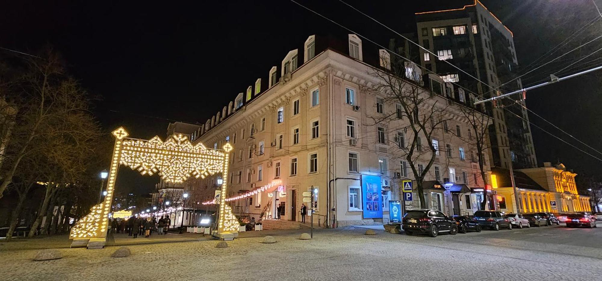 Park & Pedestrian Zone Apartment For4 Chisinau Exterior foto